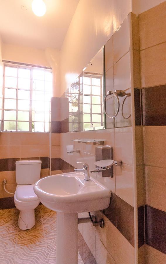 Riverfront Gardens Bed & Breakfast Mjini Luaran gambar